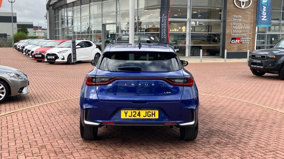 Lexus LBX 1.5 Takumi 5dr E-CVT AWD Hybrid Hatchback - Image 26