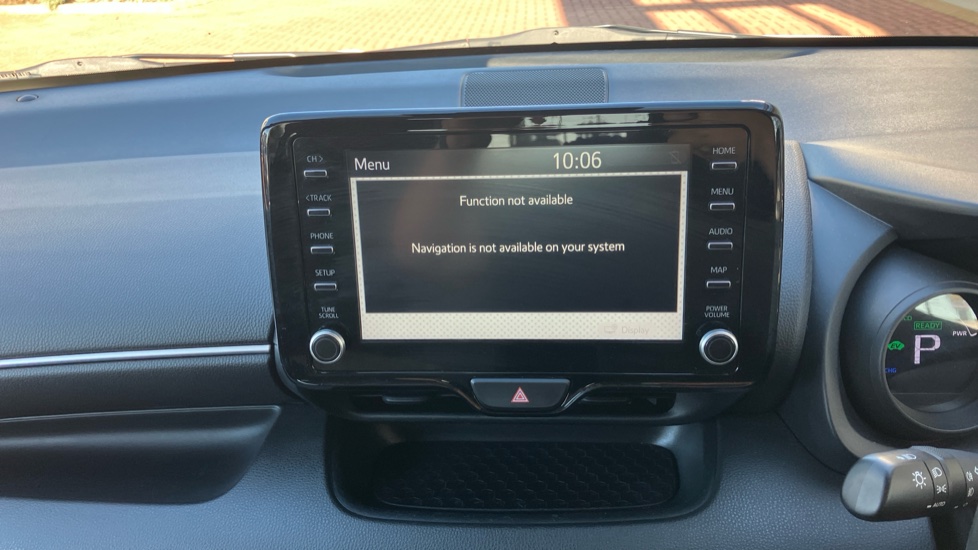 Toyota Yaris 1.5 Hybrid Design 5dr CVT Hybrid Hatchback - Image 9