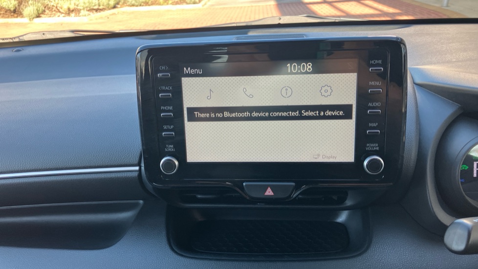 Toyota Yaris 1.5 Hybrid Design 5dr CVT Hybrid Hatchback - Image 38