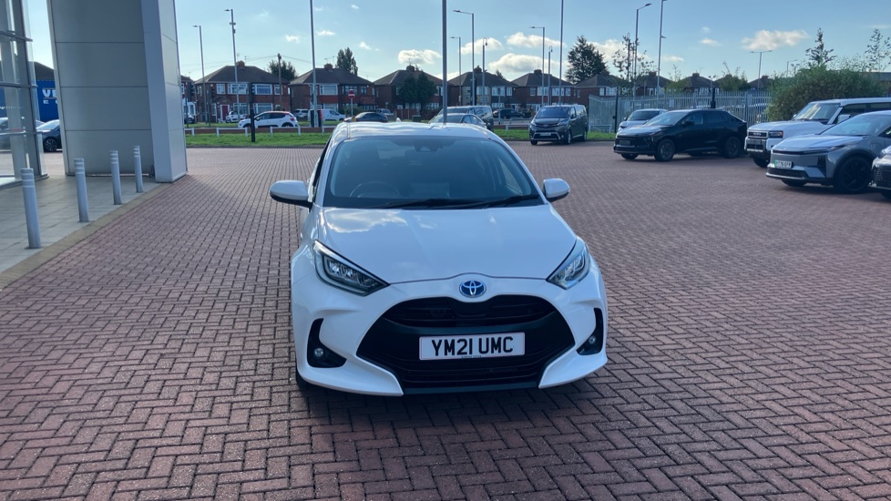 Toyota Yaris 1.5 Hybrid Design 5dr CVT Hybrid Hatchback - Image 43