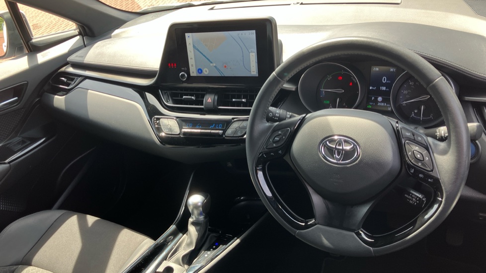 Toyota C-HR 1.8 Hybrid Design 5dr CVT Hybrid Hatchback - Image 6