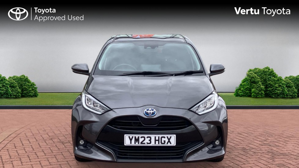 Toyota Yaris 1.5 Hybrid Design 5dr CVT Hybrid Hatchback - Image 22