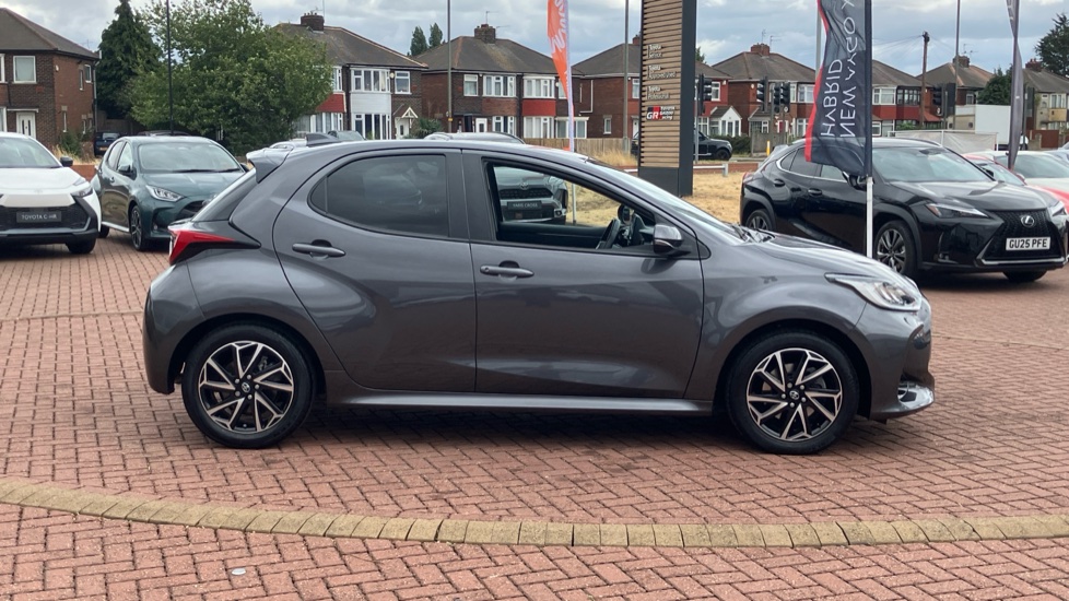 Toyota Yaris 1.5 Hybrid Design 5dr CVT Hybrid Hatchback - Image 23