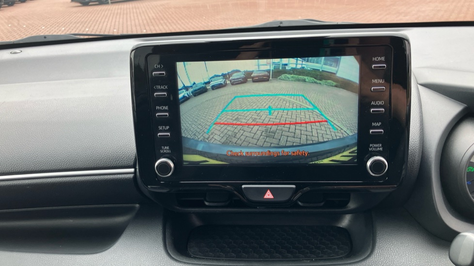 Toyota Yaris 1.5 Hybrid Design 5dr CVT Hybrid Hatchback - Image 42
