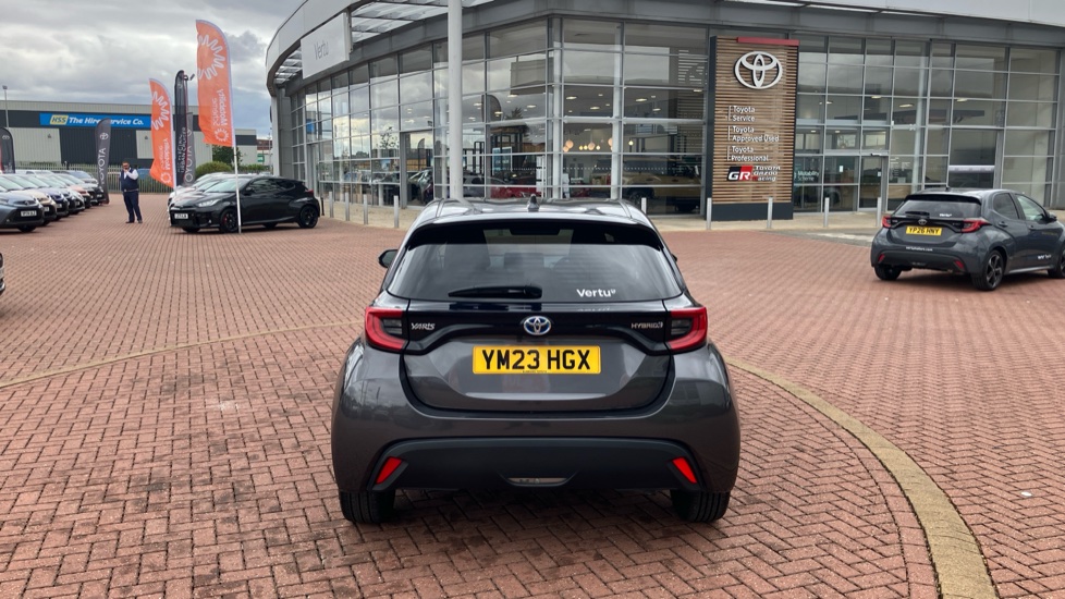 Toyota Yaris 1.5 Hybrid Design 5dr CVT Hybrid Hatchback - Image 45