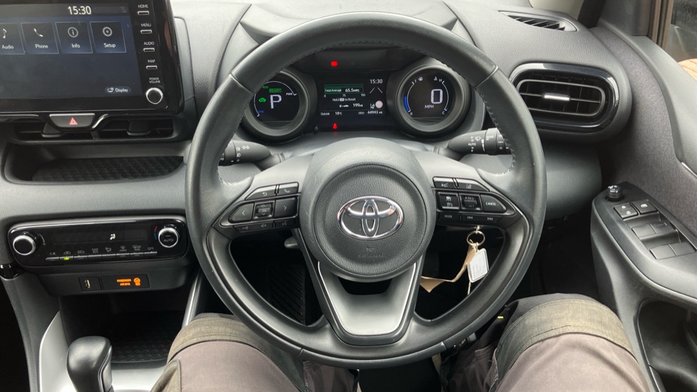 Toyota Yaris 1.5 Hybrid Design 5dr CVT Hybrid Hatchback - Image 56