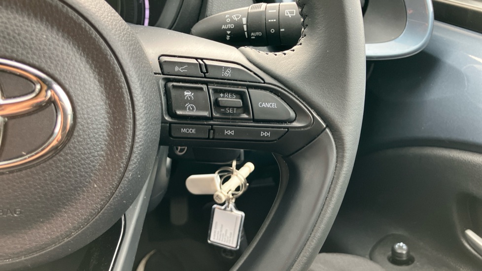 Toyota Aygo X 1.0 VVT-i Edge 5dr Auto Petrol Hatchback - Image 29