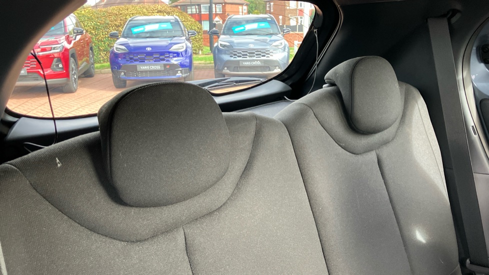 Toyota Aygo X 1.0 VVT-i Edge 5dr Auto Petrol Hatchback - Image 35