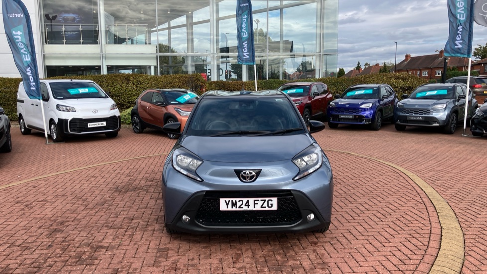 Toyota Aygo X 1.0 VVT-i Edge 5dr Auto Petrol Hatchback - Image 50