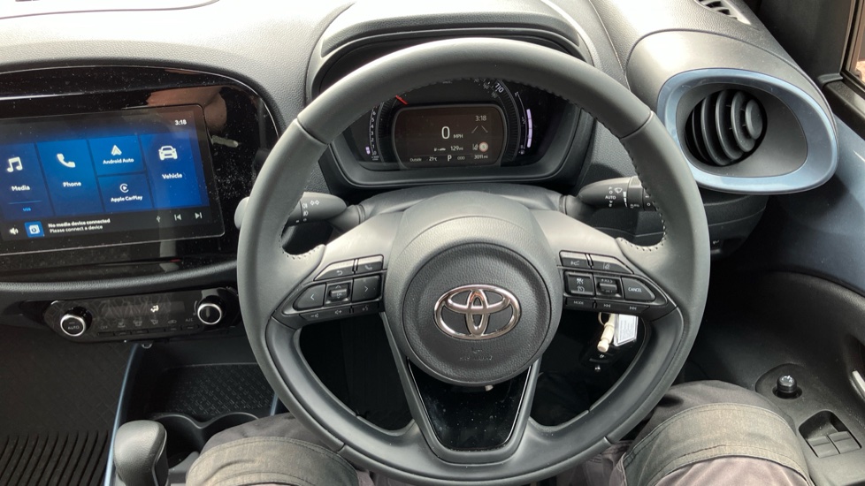 Toyota Aygo X 1.0 VVT-i Edge 5dr Auto Petrol Hatchback - Image 56