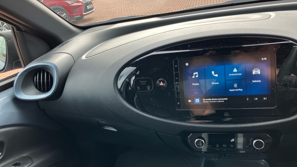 Toyota Aygo X 1.0 VVT-i Edge 5dr Auto Petrol Hatchback - Image 57