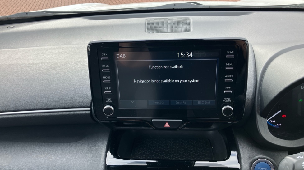 Toyota Yaris Cross 1.5 Hybrid Design 5dr CVT Hybrid Estate - Image 9