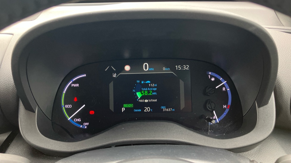 Toyota Yaris Cross 1.5 Hybrid Design 5dr CVT Hybrid Estate - Image 11