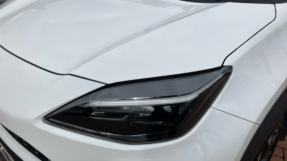 Toyota Yaris Cross 1.5 Hybrid Design 5dr CVT Hybrid Estate - Image 20