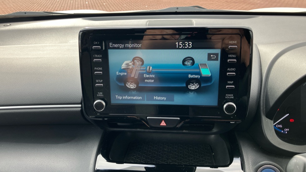 Toyota Yaris Cross 1.5 Hybrid Design 5dr CVT Hybrid Estate - Image 39