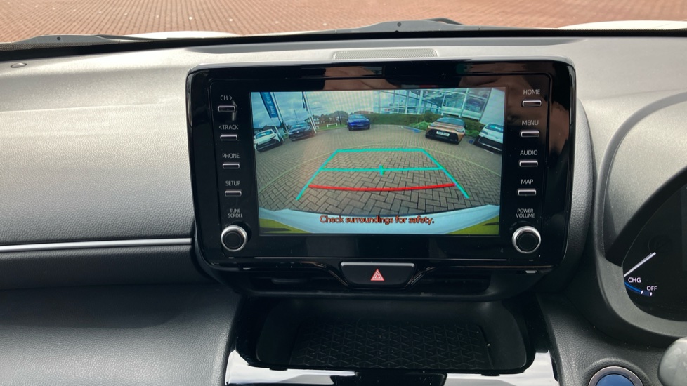 Toyota Yaris Cross 1.5 Hybrid Design 5dr CVT Hybrid Estate - Image 42