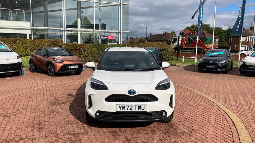 Toyota Yaris Cross 1.5 Hybrid Design 5dr CVT Hybrid Estate - Image 51