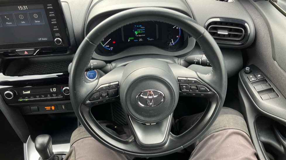 Toyota Yaris Cross 1.5 Hybrid Design 5dr CVT Hybrid Estate - Image 55