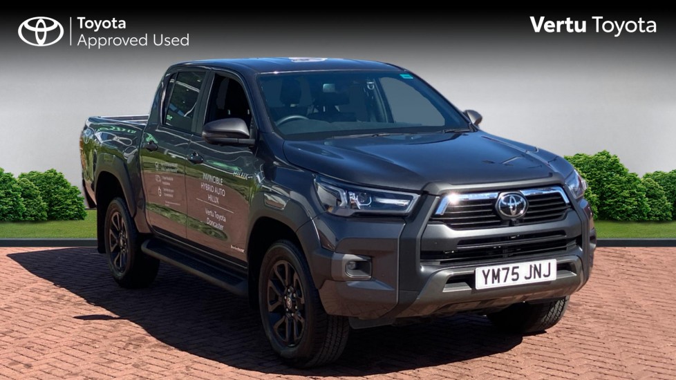 Toyota Hilux Diesel Invincible X D/Cab Pick Up 2.8 D 48V Auto - Image 1