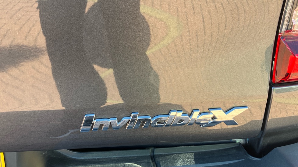 Toyota Hilux Diesel Invincible X D/Cab Pick Up 2.8 D 48V Auto - Image 48