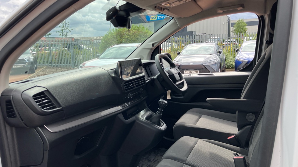 Toyota Proace L1 Diesel 1.5D 120 Icon Van - Image 5