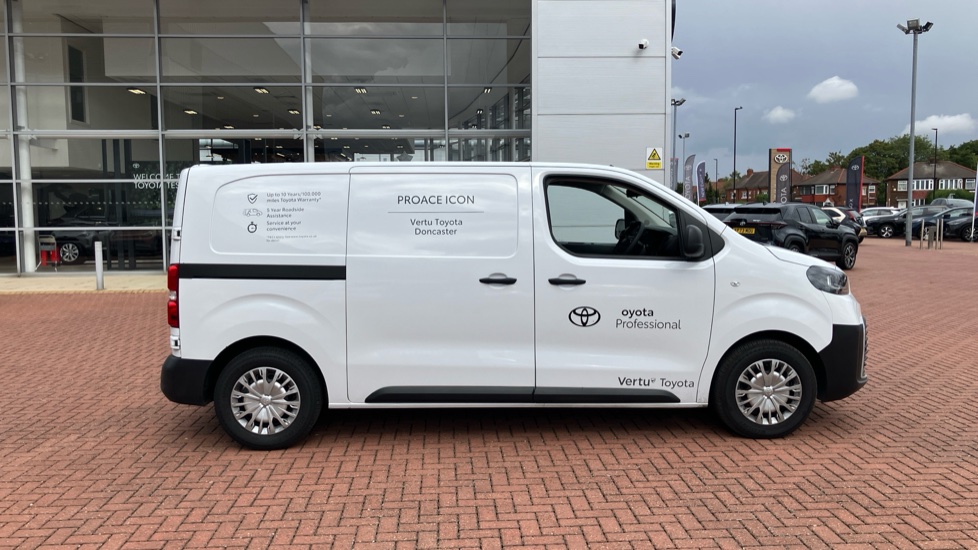Toyota Proace L1 Diesel 1.5D 120 Icon Van - Image 43