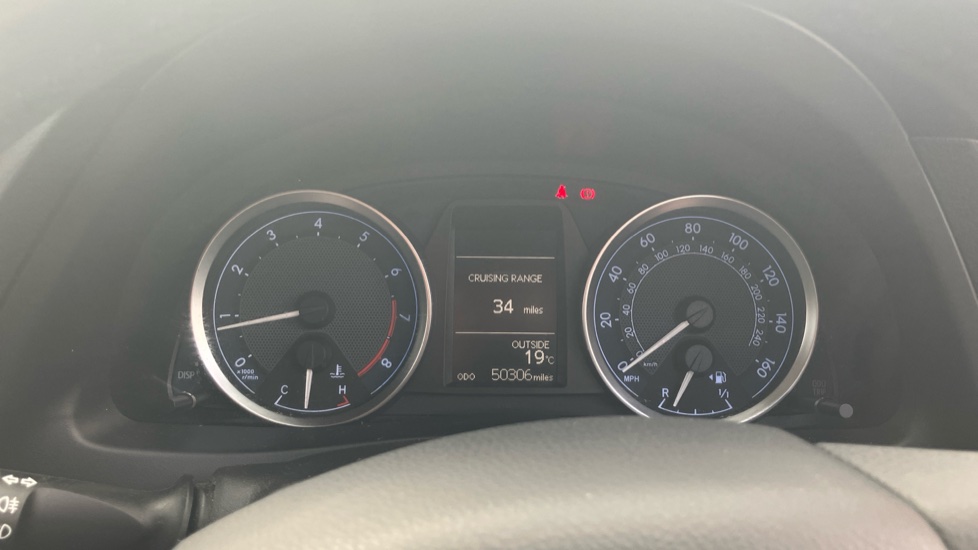 Toyota Auris 1.6 V-Matic Excel 5dr Petrol Hatchback - Image 11