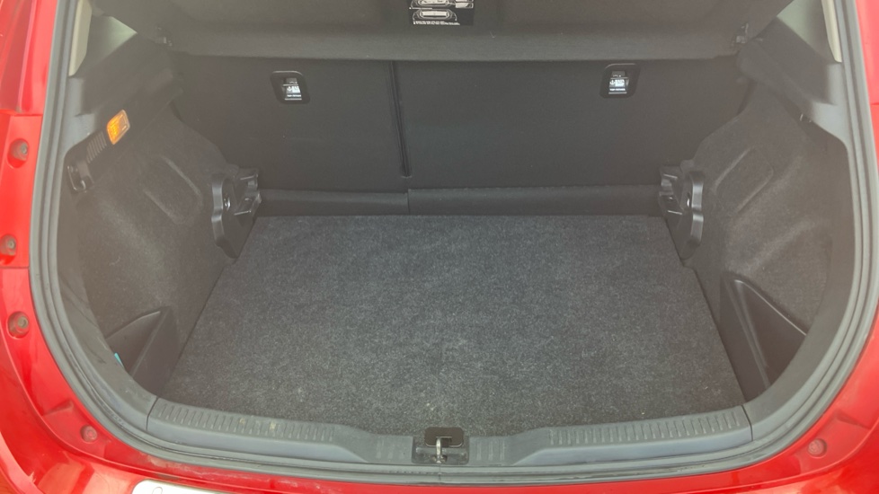 Toyota Auris 1.6 V-Matic Excel 5dr Petrol Hatchback - Image 13