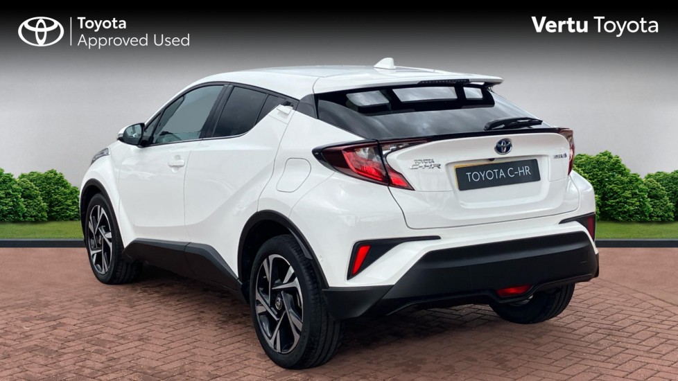 Toyota C-HR 1.8 Hybrid Design 5dr CVT Hybrid Hatchback - Image 4
