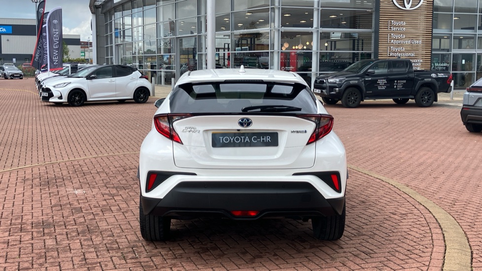 Toyota C-HR 1.8 Hybrid Design 5dr CVT Hybrid Hatchback - Image 26
