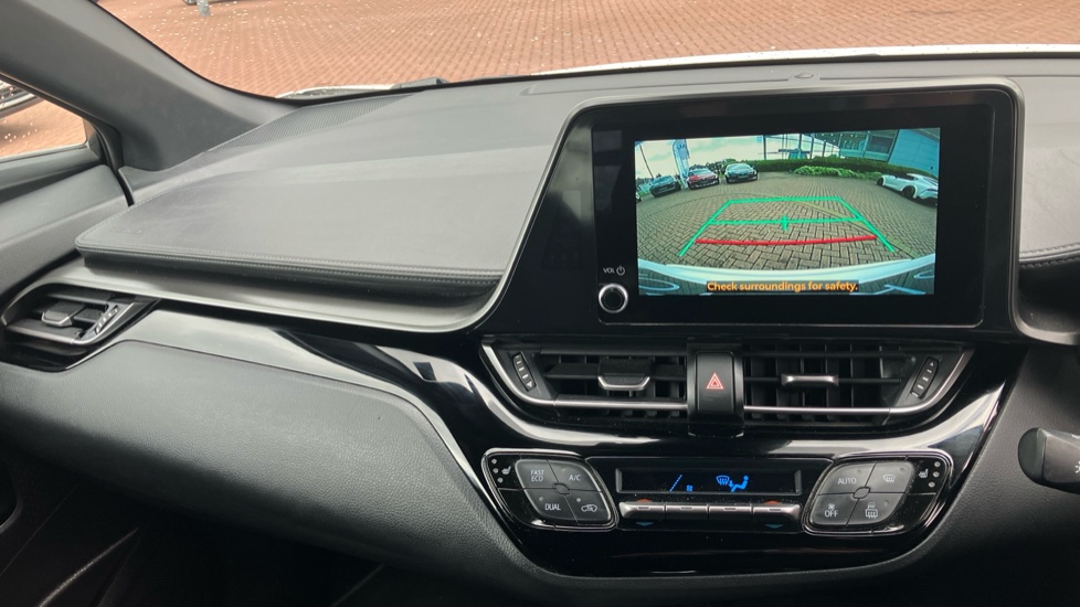 Toyota C-HR 1.8 Hybrid Design 5dr CVT Hybrid Hatchback - Image 41