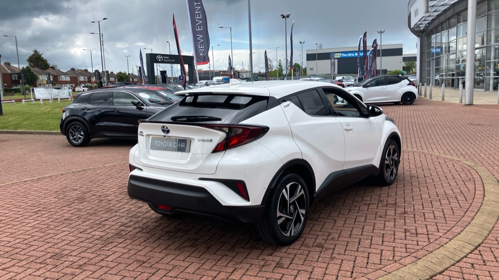 Toyota C-HR 1.8 Hybrid Design 5dr CVT Hybrid Hatchback - Image 48