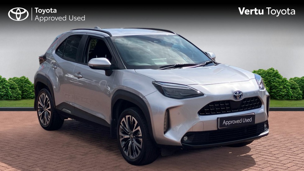 Toyota Yaris Cross 1.5 Hybrid Excel 5dr CVT Hybrid Estate - Image 1