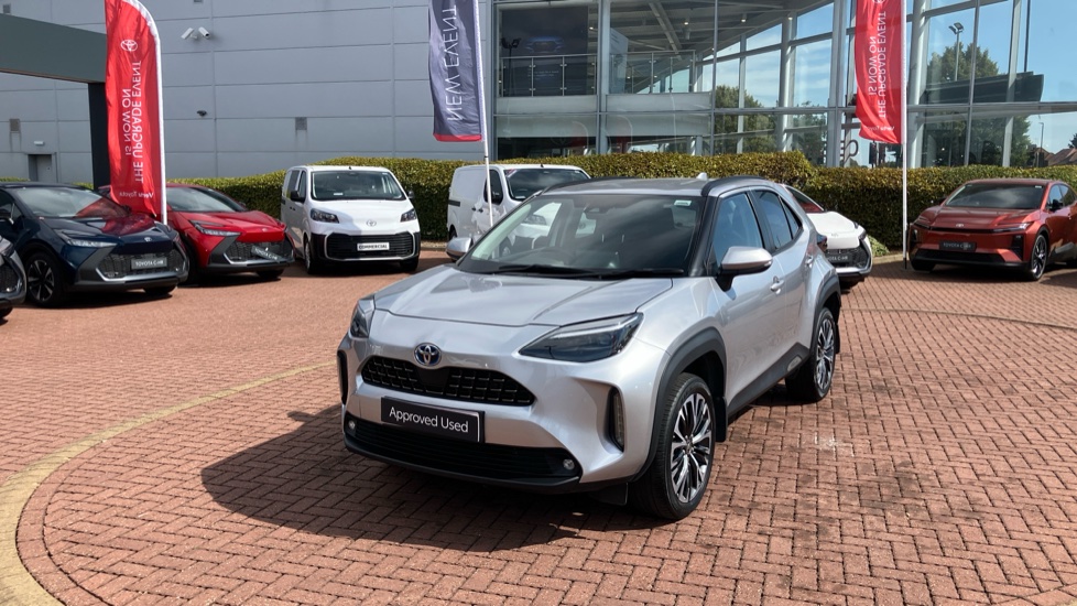 Toyota Yaris Cross 1.5 Hybrid Excel 5dr CVT Hybrid Estate - Image 43