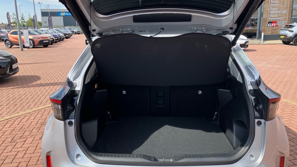Toyota Yaris Cross 1.5 Hybrid Excel 5dr CVT Hybrid Estate - Image 52