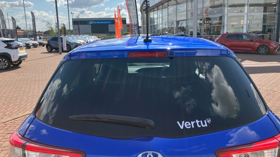 Toyota Yaris 1.5 VVT-i Y20 5dr CVT [Bi-tone] Petrol Hatchback - Image 37