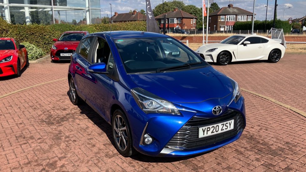 Toyota Yaris 1.5 VVT-i Y20 5dr CVT [Bi-tone] Petrol Hatchback - Image 45