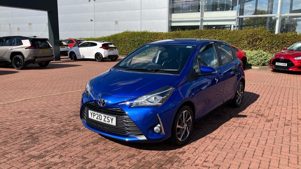 Toyota Yaris 1.5 VVT-i Y20 5dr CVT [Bi-tone] Petrol Hatchback - Image 46