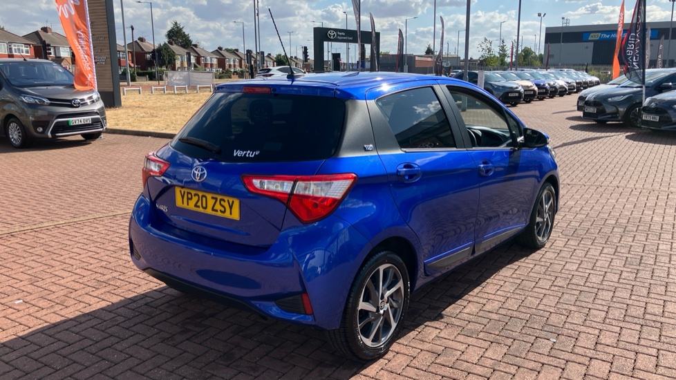 Toyota Yaris 1.5 VVT-i Y20 5dr CVT [Bi-tone] Petrol Hatchback - Image 51