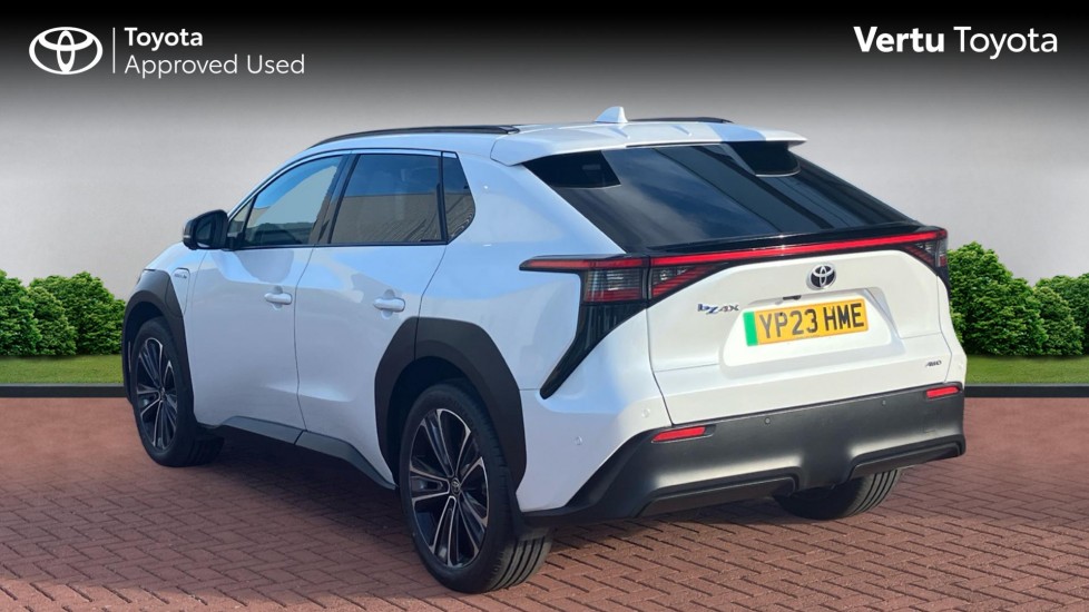 Toyota bZ4X 160kW Premiere Edition 71.4kWh 5dr Auto AWD Electric Hatchback - Image 4