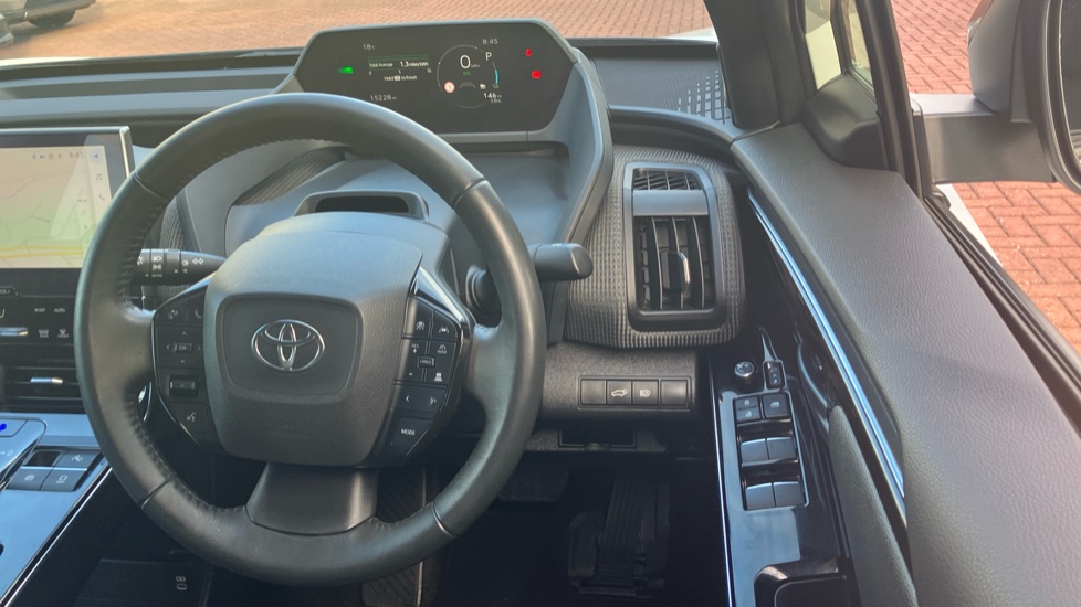 Toyota bZ4X 160kW Premiere Edition 71.4kWh 5dr Auto AWD Electric Hatchback - Image 10