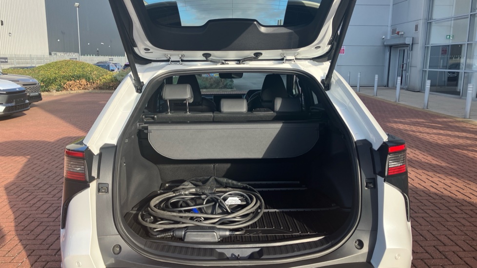 Toyota bZ4X 160kW Premiere Edition 71.4kWh 5dr Auto AWD Electric Hatchback - Image 13