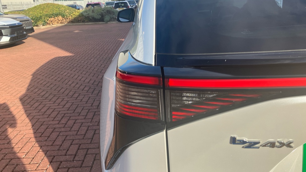 Toyota bZ4X 160kW Premiere Edition 71.4kWh 5dr Auto AWD Electric Hatchback - Image 37