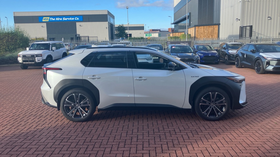 Toyota bZ4X 160kW Premiere Edition 71.4kWh 5dr Auto AWD Electric Hatchback - Image 44