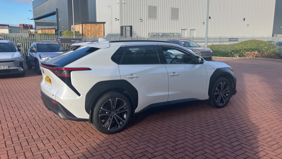 Toyota bZ4X 160kW Premiere Edition 71.4kWh 5dr Auto AWD Electric Hatchback - Image 45