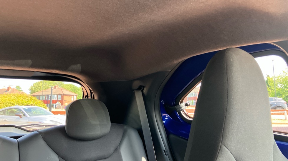 Toyota Aygo X 1.0 VVT-i Exclusive 5dr Petrol Hatchback - Image 19