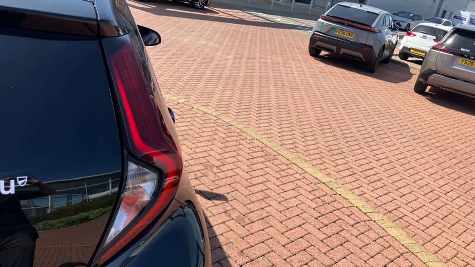 Toyota Aygo X 1.0 VVT-i Exclusive 5dr Petrol Hatchback - Image 21