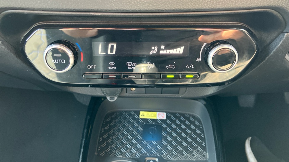 Toyota Aygo X 1.0 VVT-i Exclusive 5dr Petrol Hatchback - Image 33