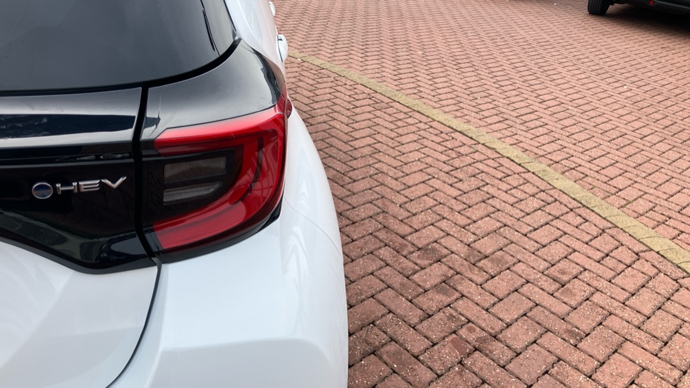 Toyota Yaris 1.5 Hybrid Design 5dr CVT Hybrid Hatchback - Image 21