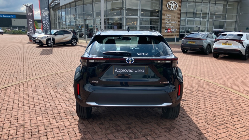 Toyota Yaris Cross 1.5 Hybrid Icon 5dr CVT Hybrid Estate - Image 54